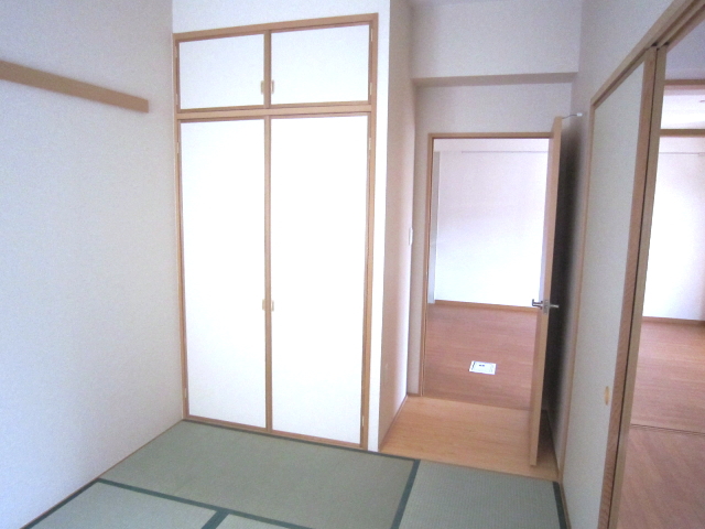 【公社賃貸】コーシャハイツ法円坂３６−和室